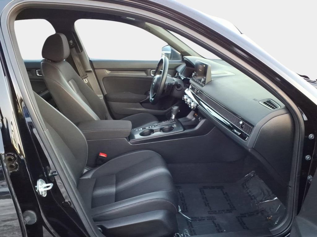 Used 2023 Honda Civic Sport image 13