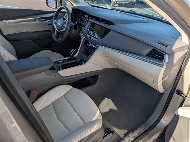 Used 2023 Cadillac XT5 Premium Luxury image 25