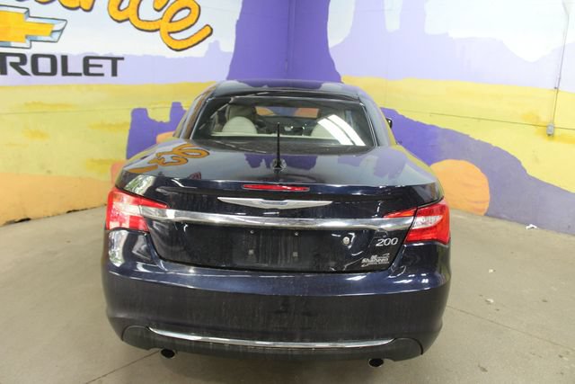 Used 2012 Chrysler 200 Limited FWD image 7