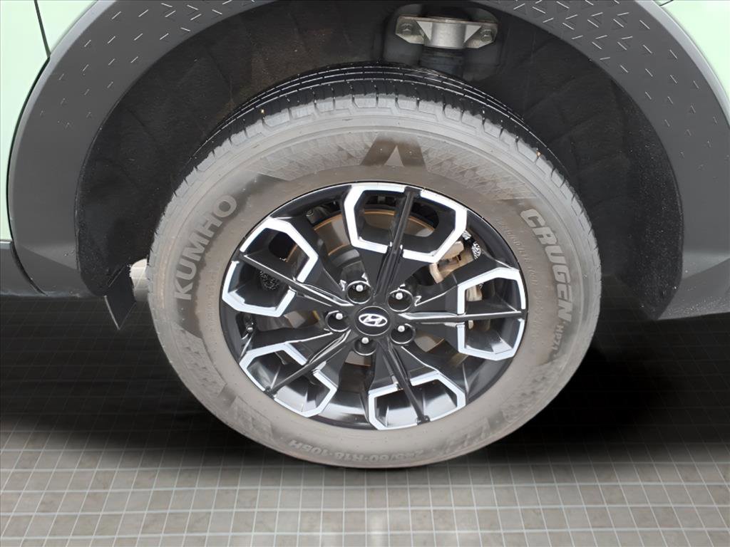 Used 2024 Hyundai Santa Cruz SEL image 5