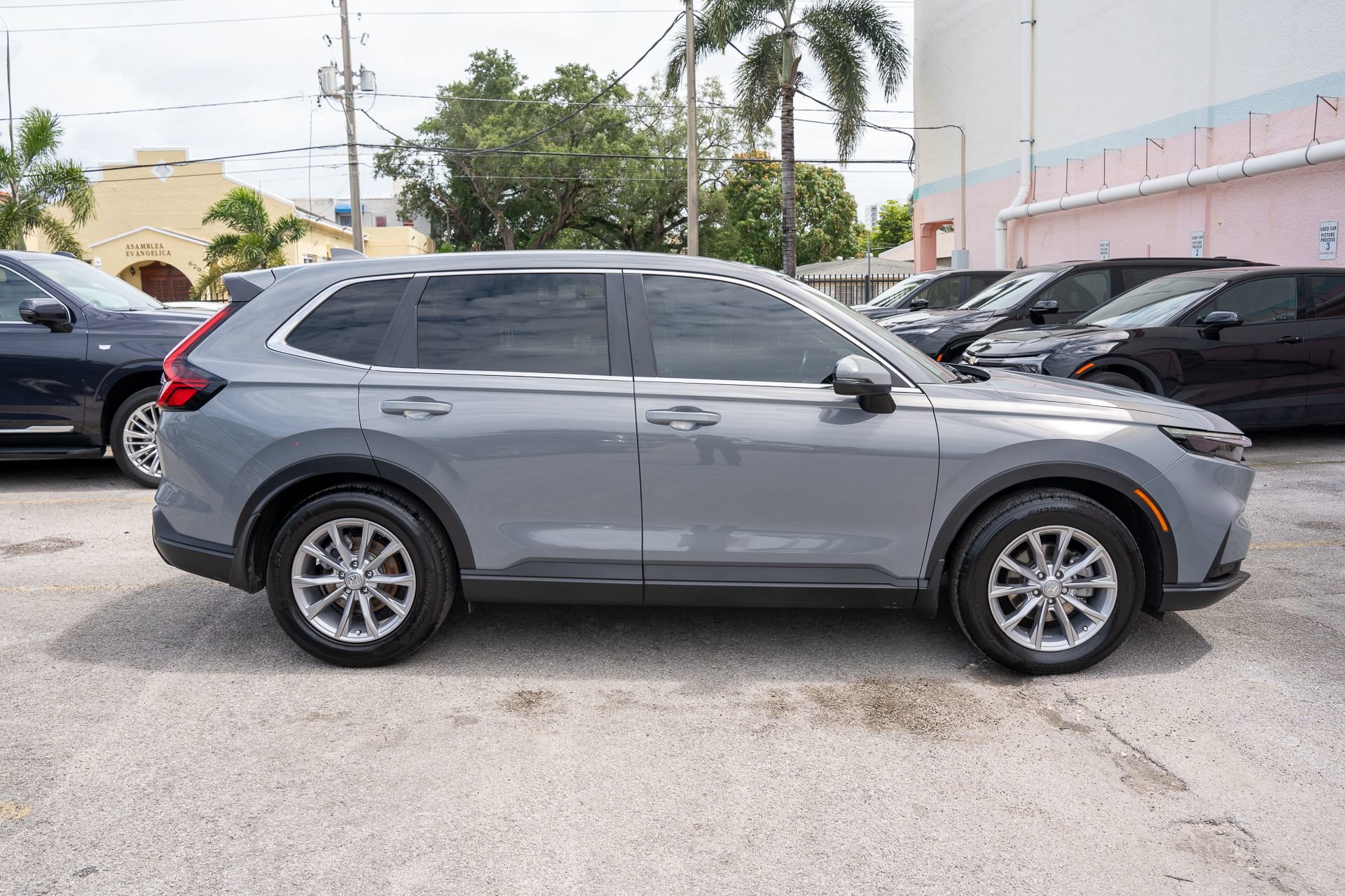 Certified 2025 Honda CR-V EX-L image 4