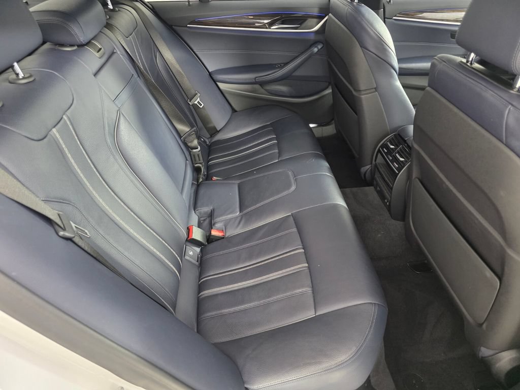 Used 2020 BMW 530i xDrive w/ Premium Package AWD/4WD image 27