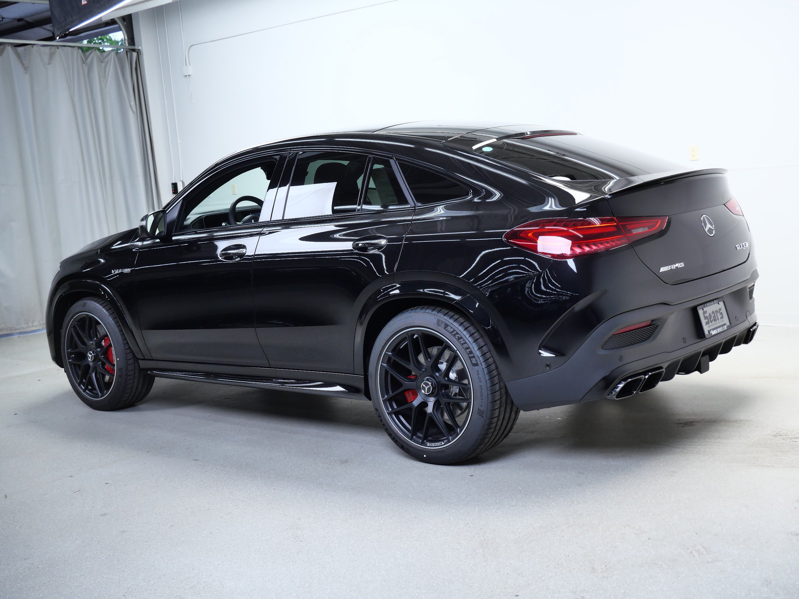 New 2026 Mercedes-Benz GLE 63 AMG S image 6