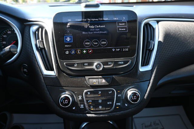 Used 2022 Chevrolet Malibu LT FWD image 31
