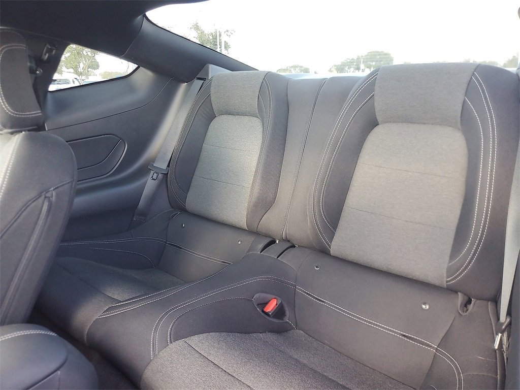 Used 2024 Ford Mustang Coupe image 9