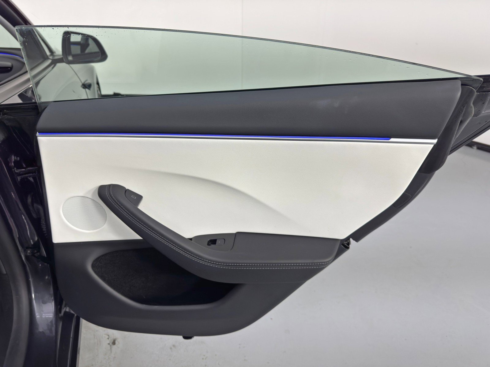 Used 2024 Tesla Model 3 Performance image 47