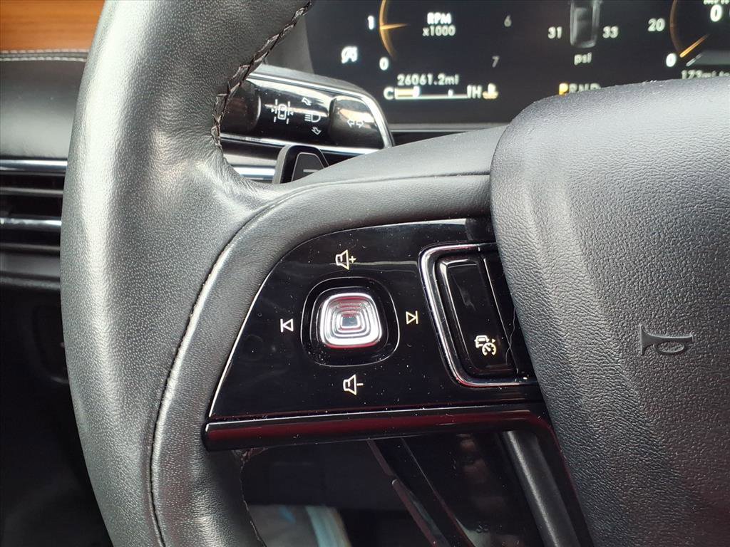 Used 2021 Lincoln Corsair Reserve w/ Equipment Group 201A image 26