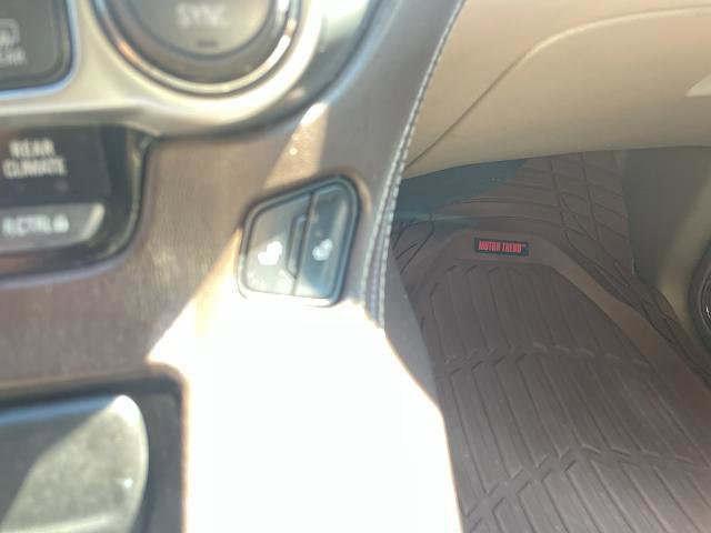 Used 2017 Chevrolet Tahoe LT w/ Luxury Package image 33