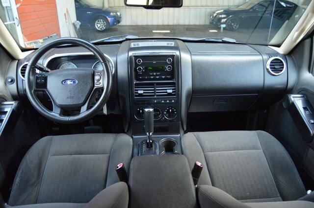 Used 2010 Ford Explorer Sport Trac XLT AWD/4WD image 43