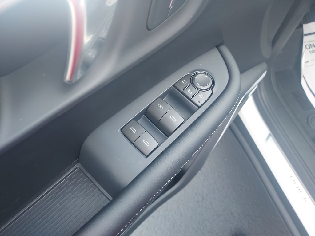 New 2027 Buick Enclave Preferred w/ LPO, Floor Liner Package FWD image 11