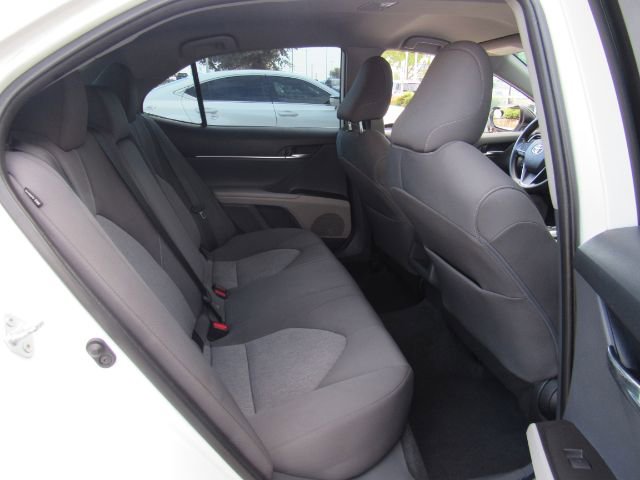 Used 2022 Toyota Camry LE image 20