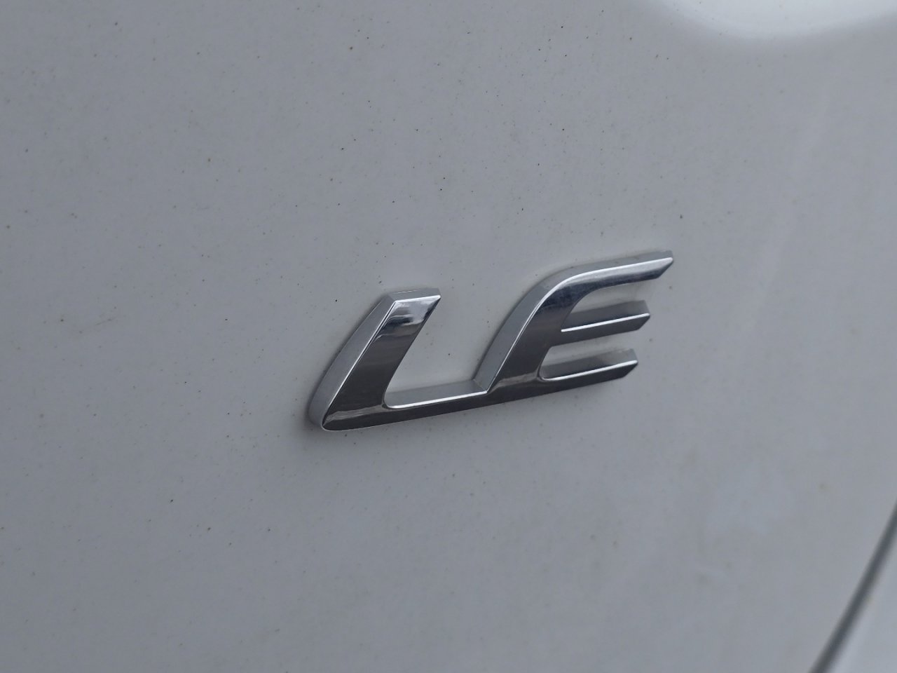 Used 2022 Toyota Corolla LE image 16