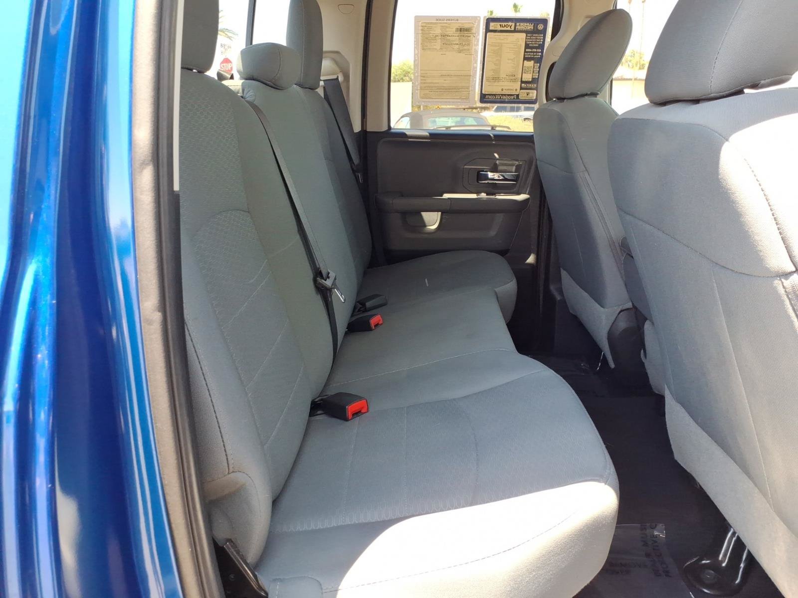 Used 2016 RAM 1500 Classic SLT RWD image 15