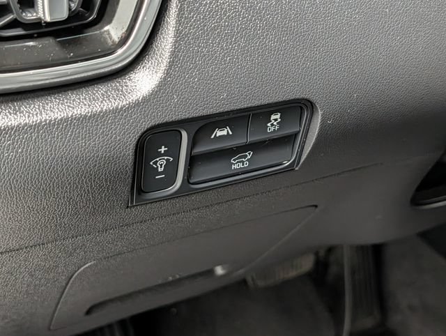 Used 2023 Kia Sorento SX AWD/4WD image 15