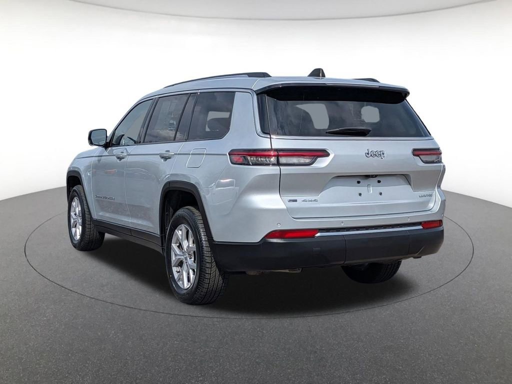 Used 2022 Jeep Grand Cherokee L Limited AWD/4WD image 7