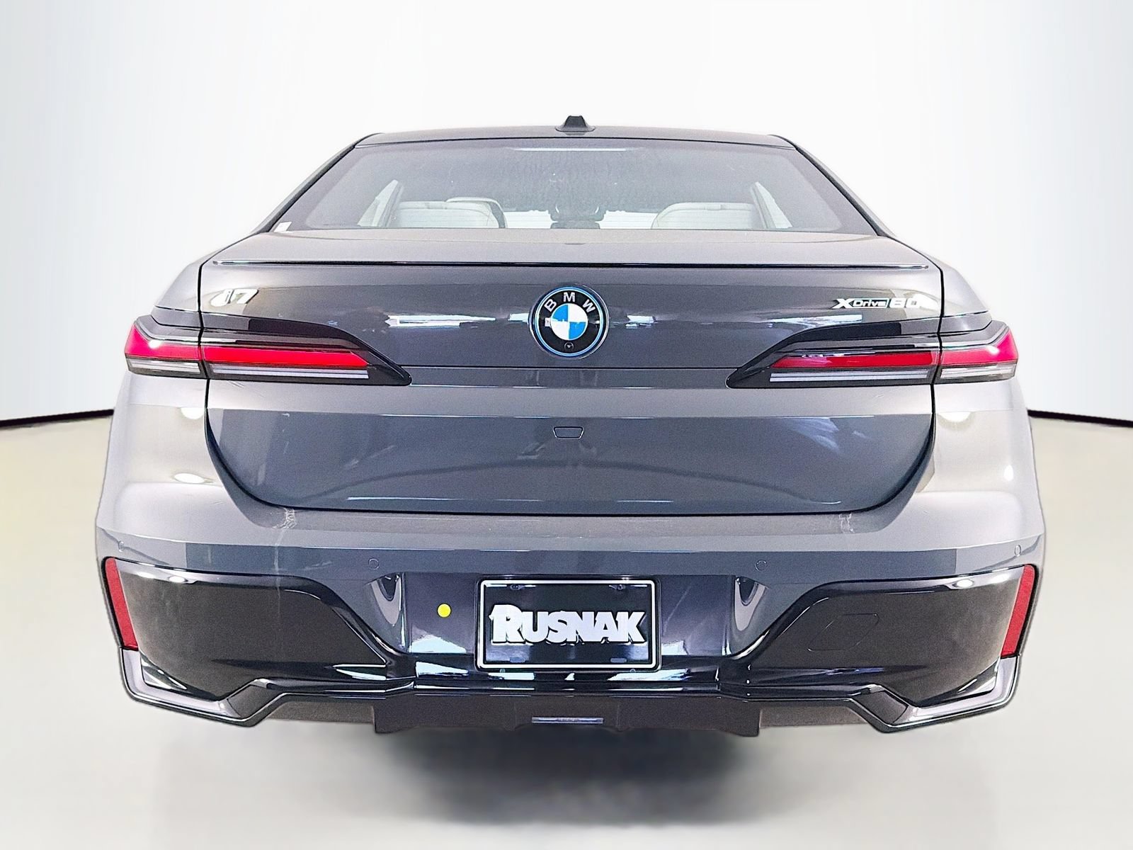 New 2026 BMW i7 xDrive60 AWD/4WD image 6