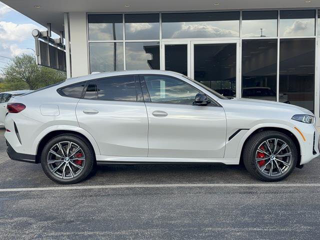 Certified 2026 BMW X6 M60i AWD/4WD image 2