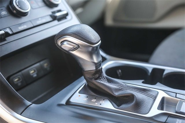 Certified 2022 Kia Carnival LX image 24