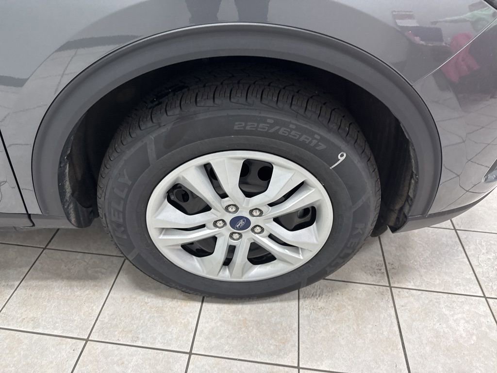 Used 2023 Ford Escape AWD image 80