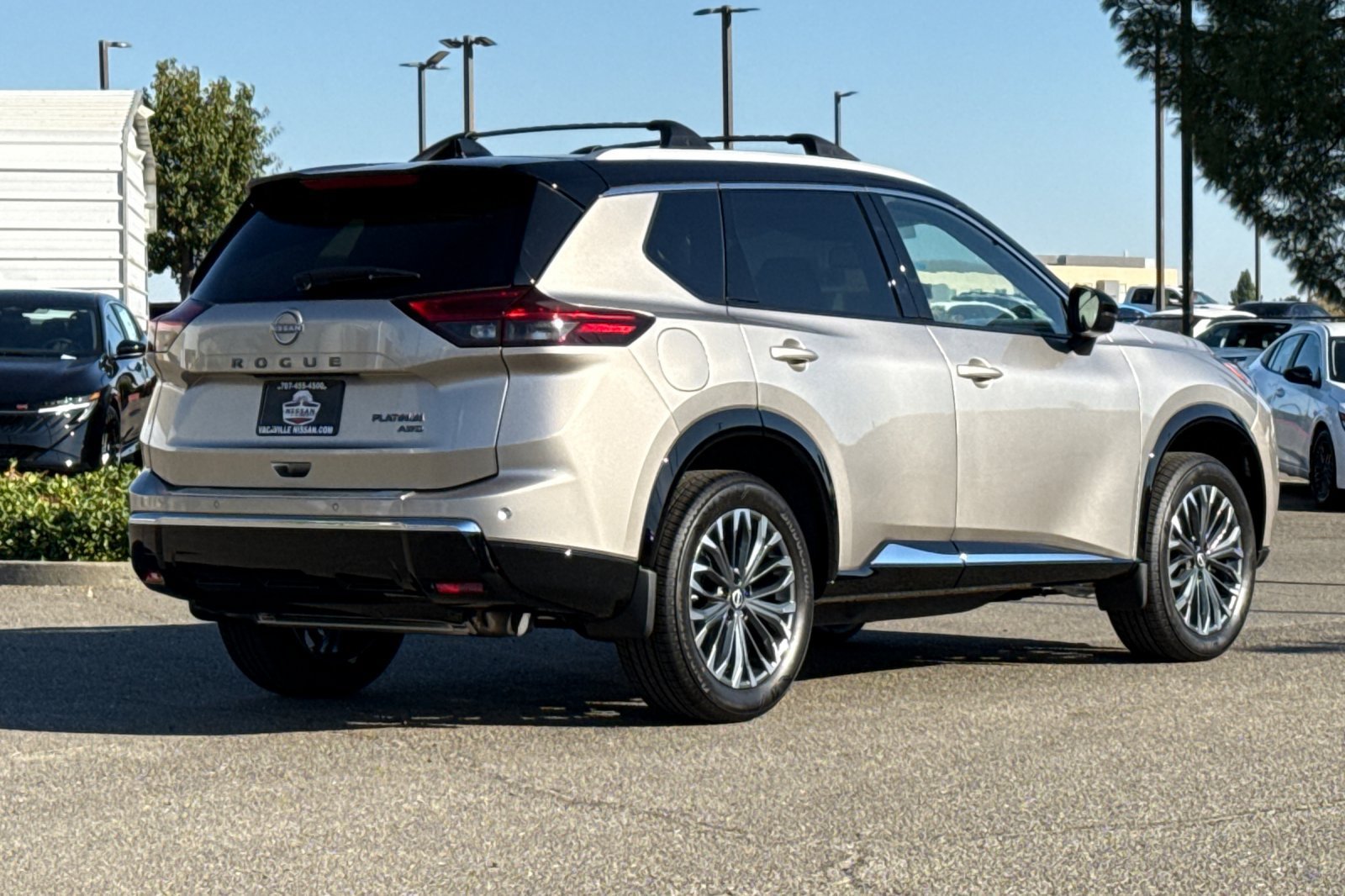 New 2026 Nissan Rogue Platinum AWD/4WD image 5
