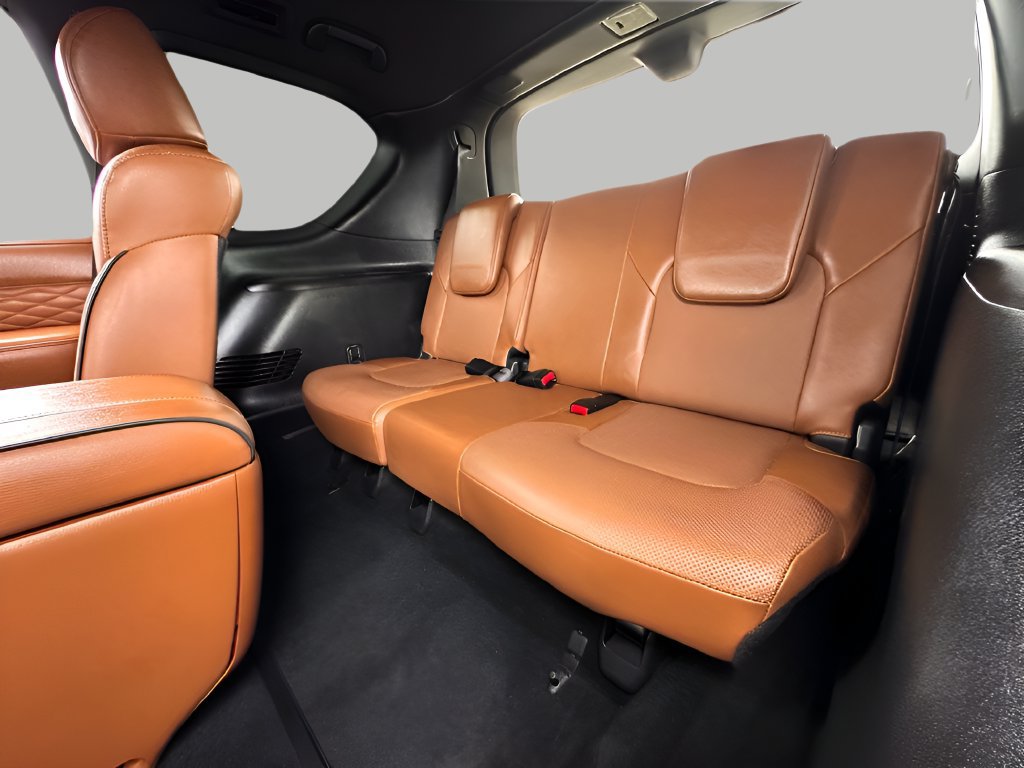 Used 2024 INFINITI QX80 Sensory w/ All-Season Package RWD image 25