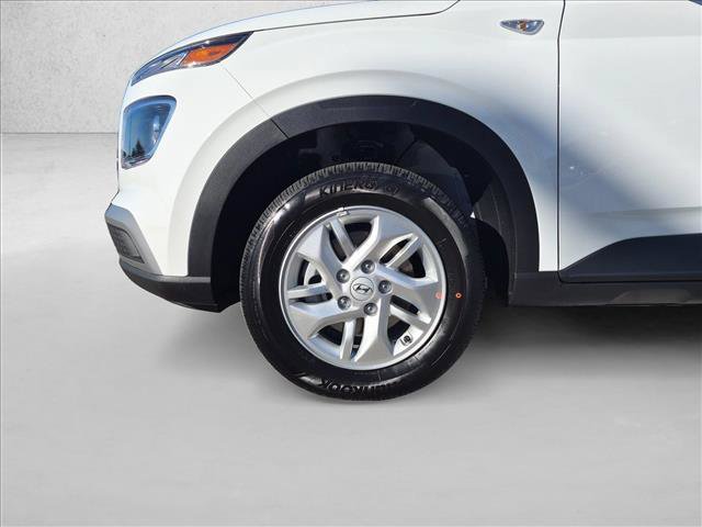 New 2026 Hyundai Venue SE FWD image 10
