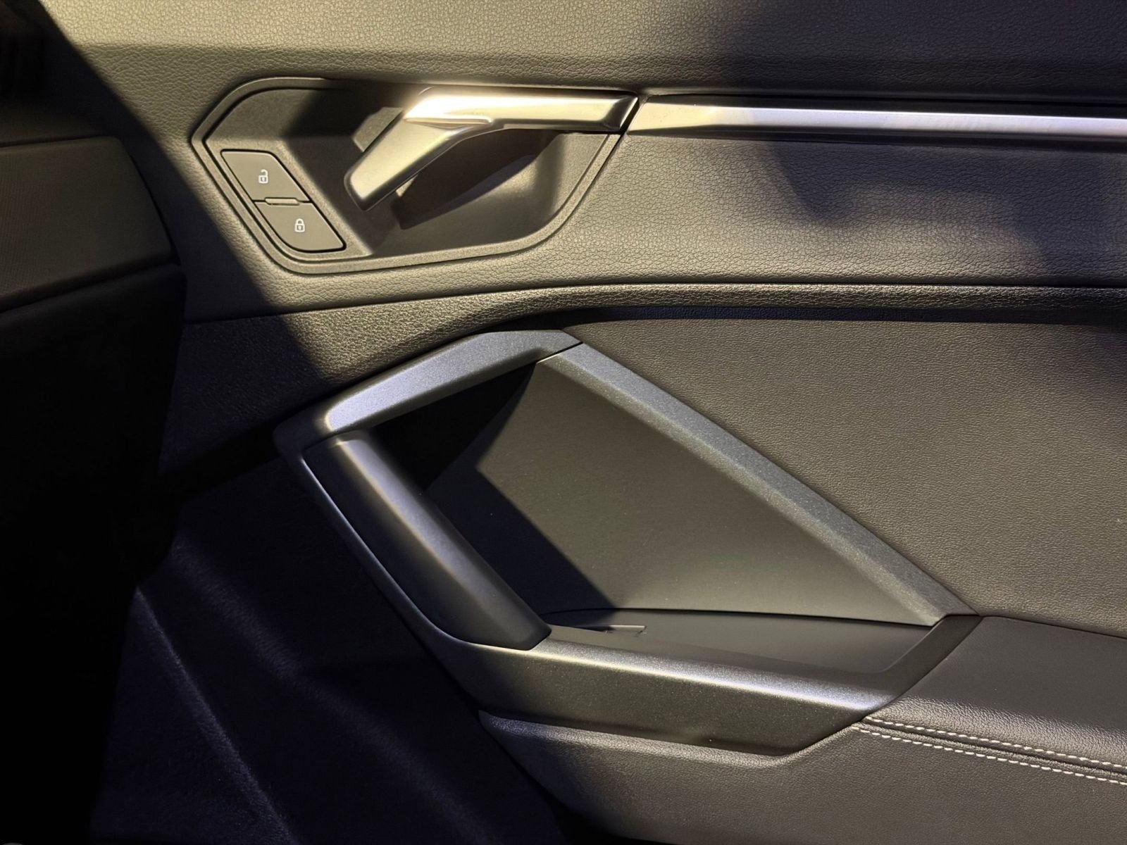 Certified 2023 Audi Q3 2.0T Premium w/ Black Optic Sport Package AWD/4WD image 25