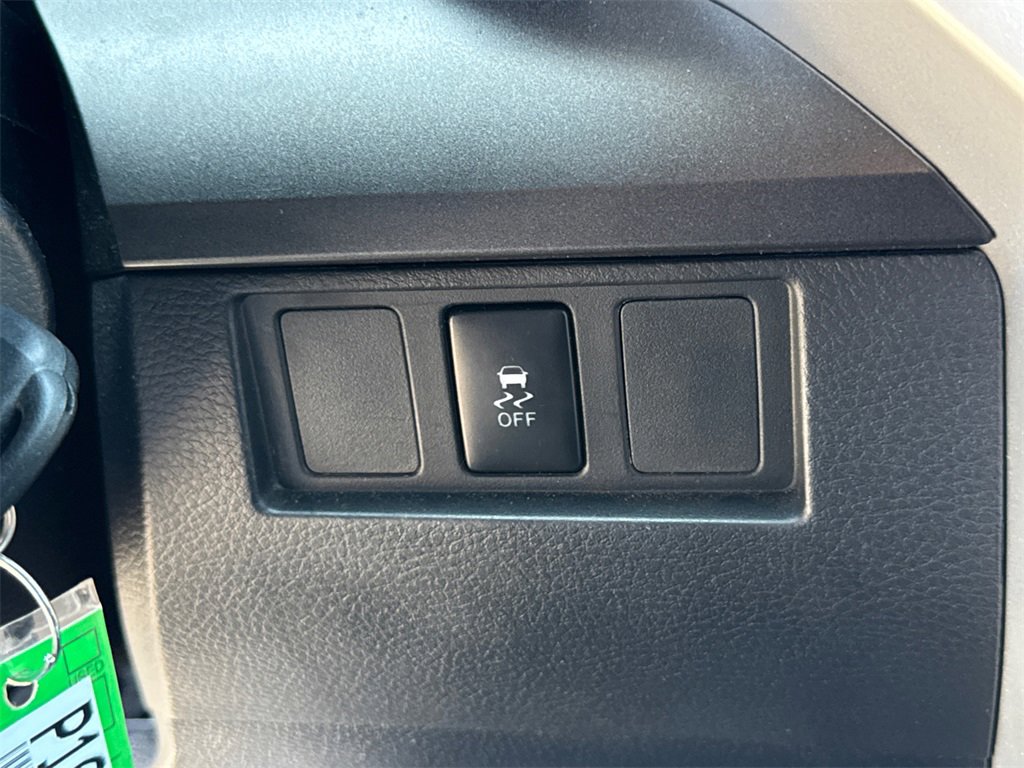 Used 2019 Toyota Tundra SR5 w/ SR5 Upgrade Package image 31