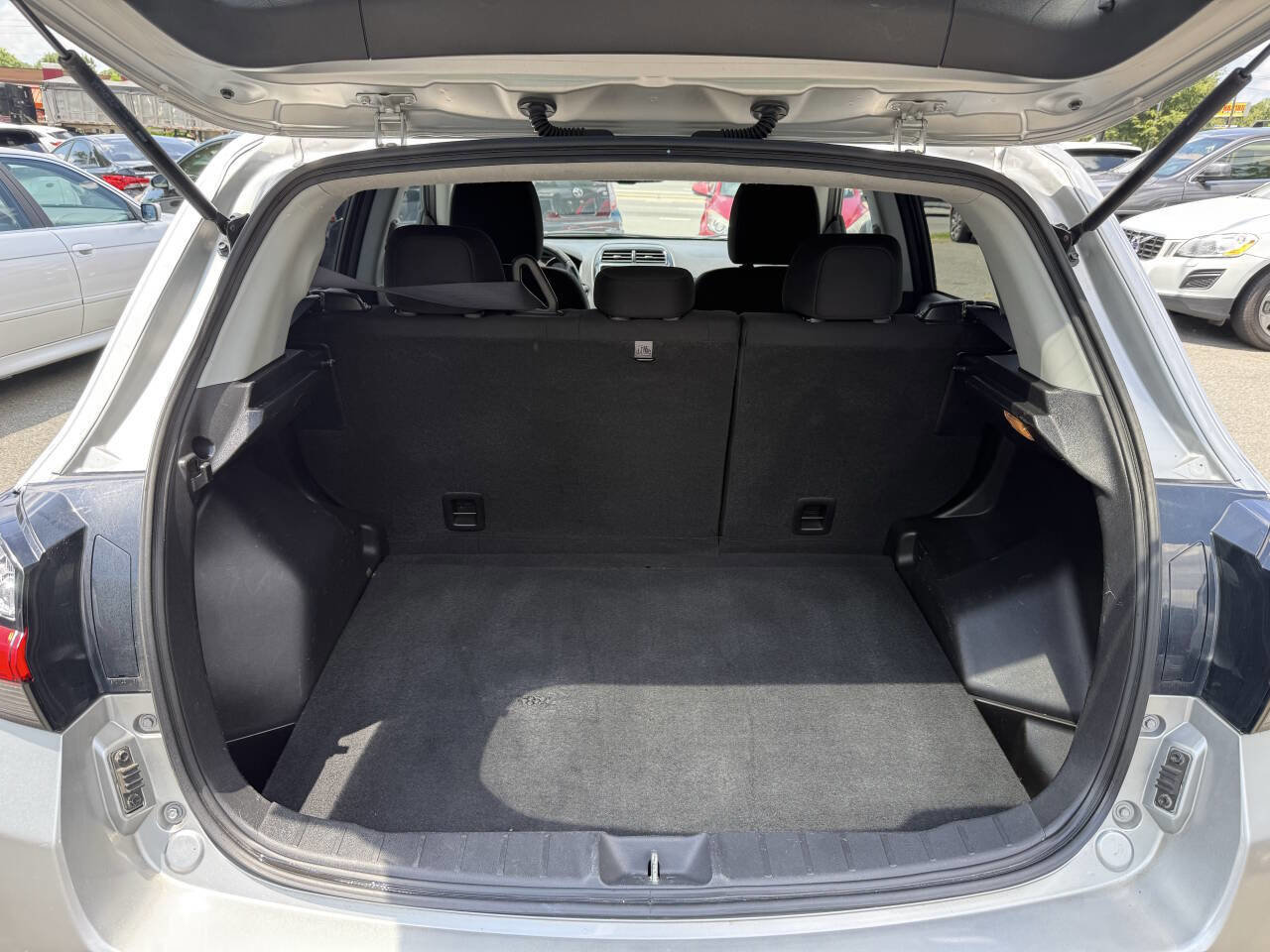 Used 2020 Mitsubishi Outlander Sport SE image 11
