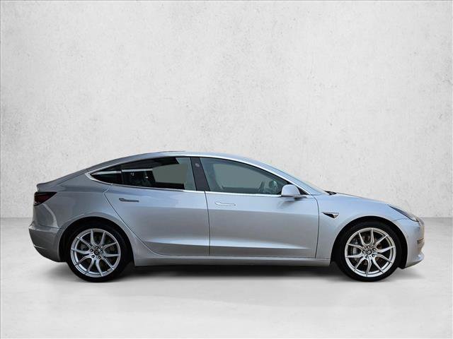 Used 2018 Tesla Model 3 Long Range image 4
