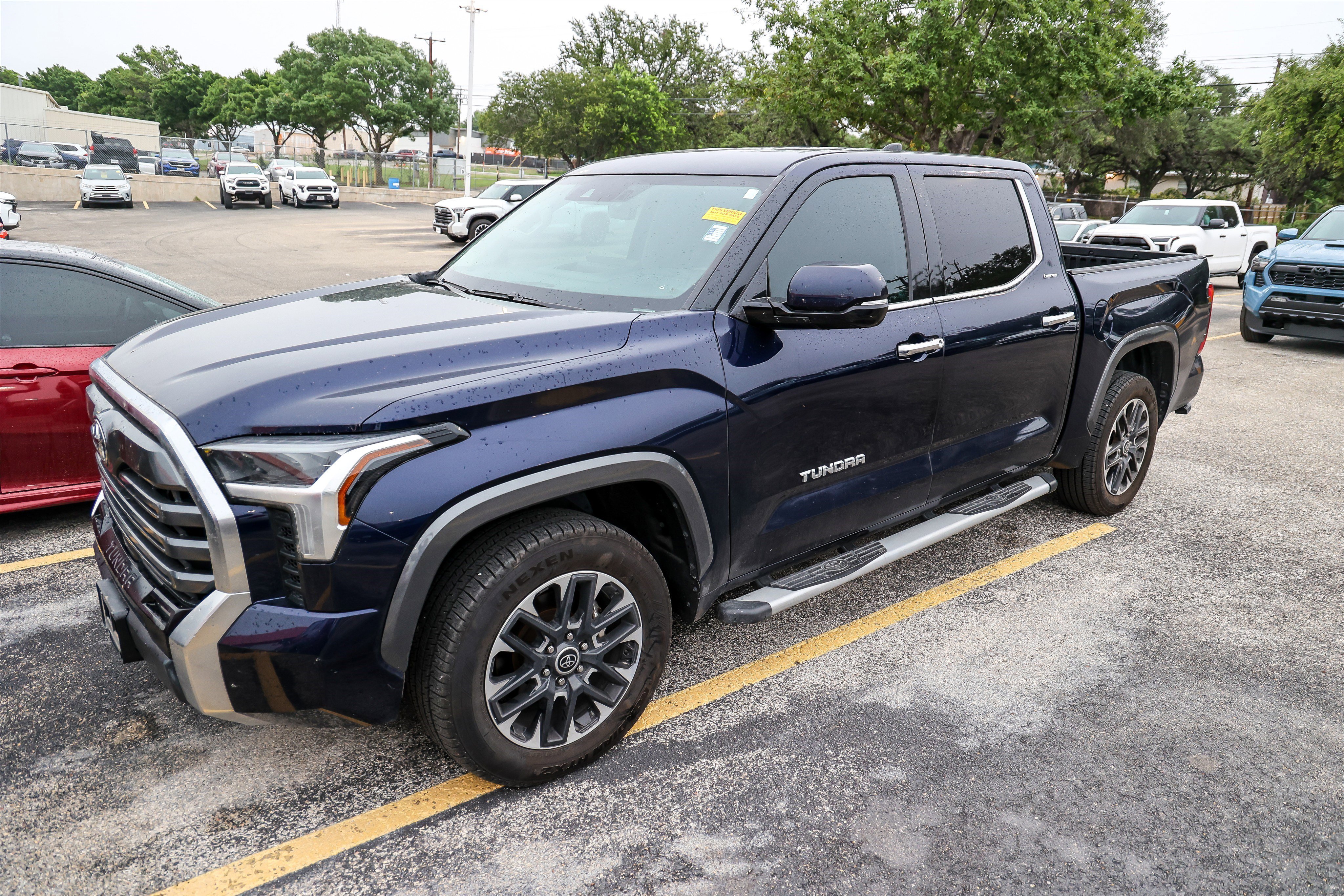 Used 2022 Toyota Tundra Limited w/ Power Package RWD image 3