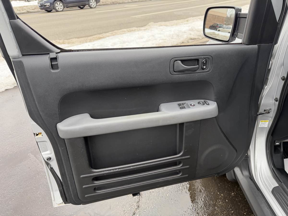 Used 2008 Honda Element EX image 15