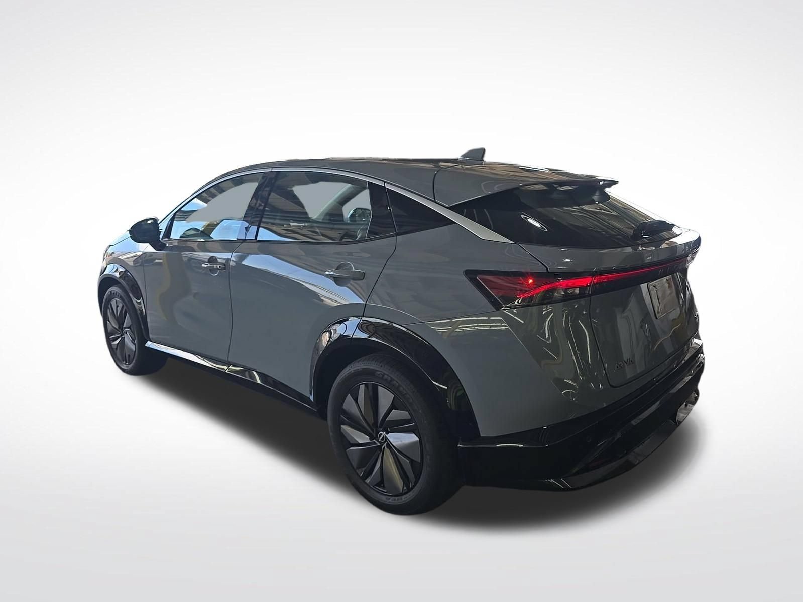 Used 2024 Nissan Ariya FWD image 3