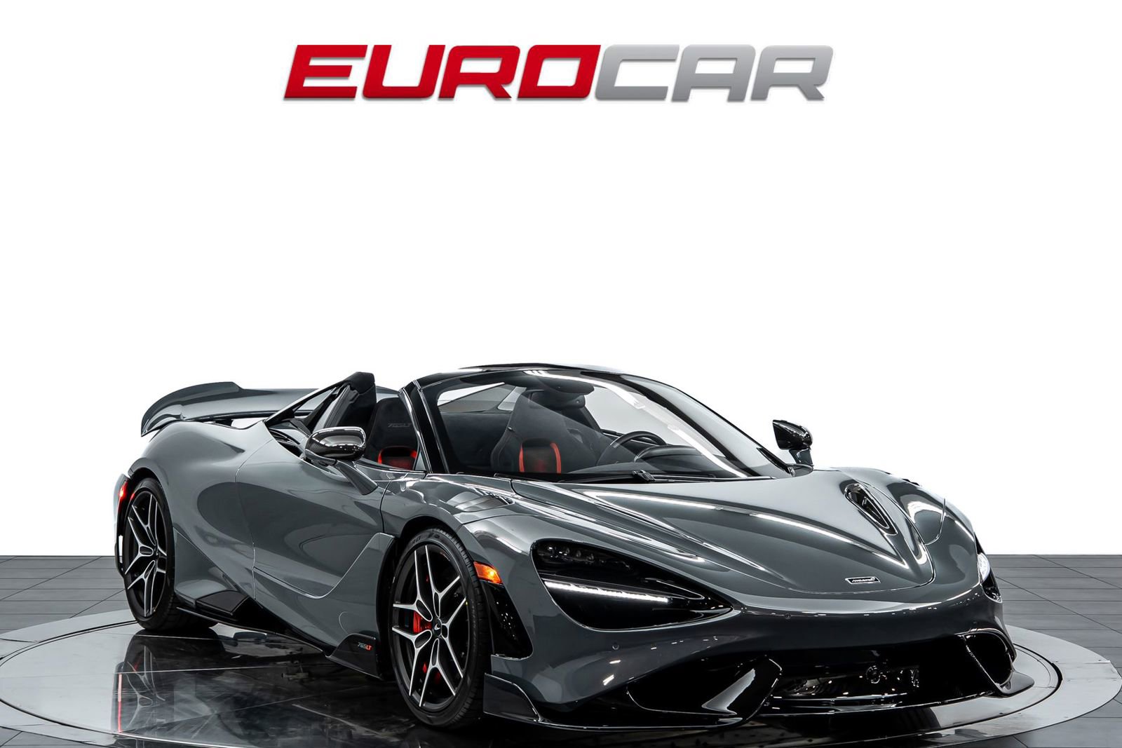 Used 2022 McLaren 765LT image 9
