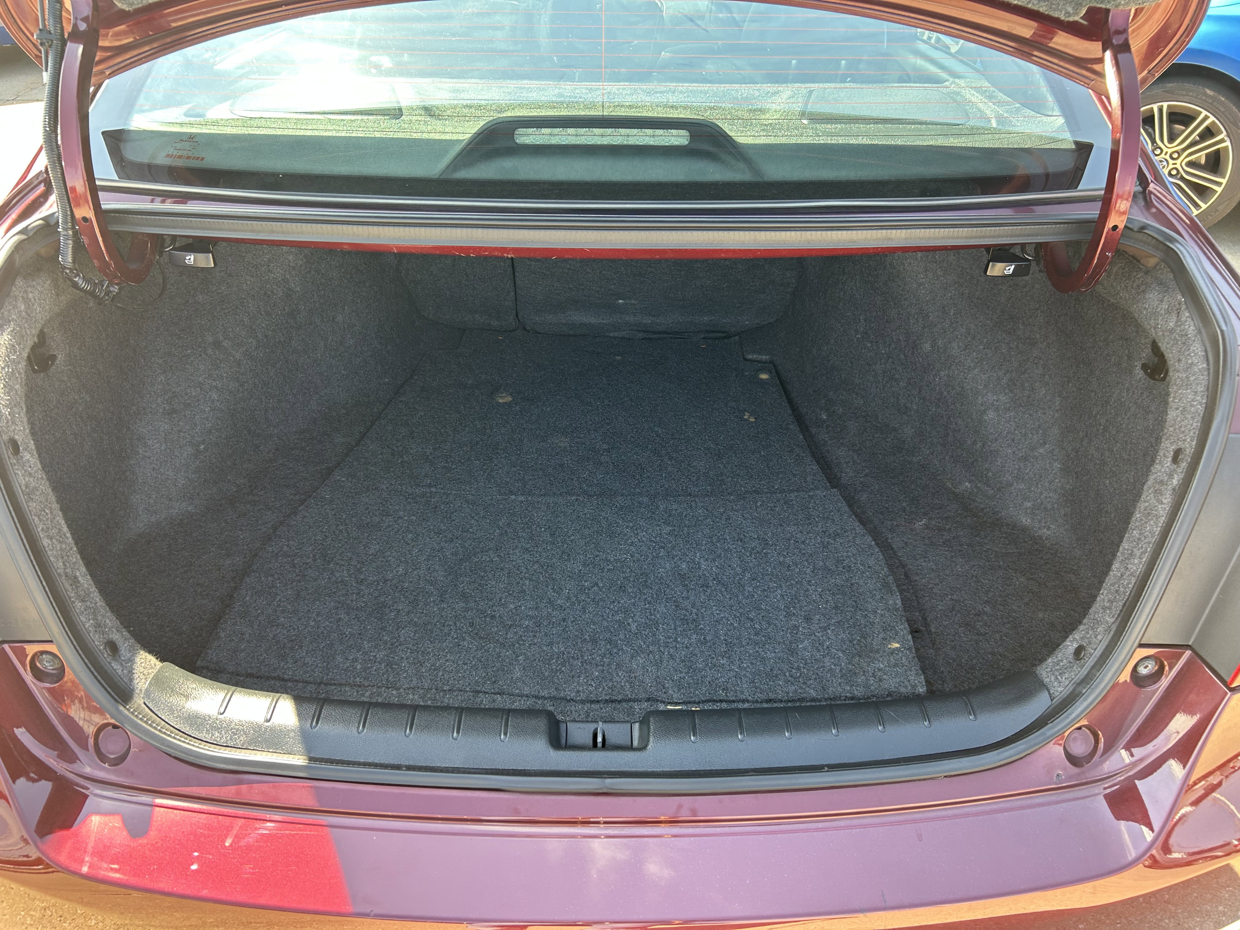 Used 2016 Honda Accord Sport image 10