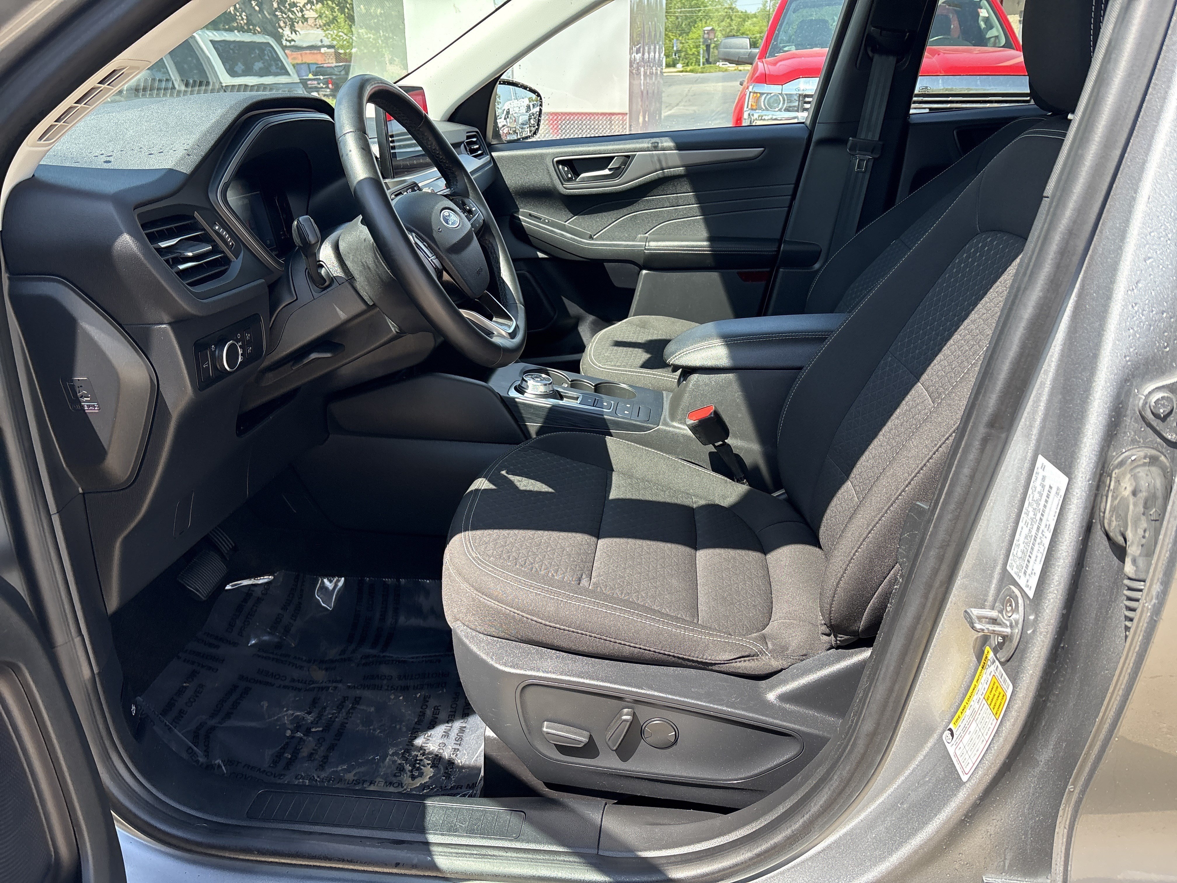 Used 2024 Ford Escape Active AWD/4WD image 11