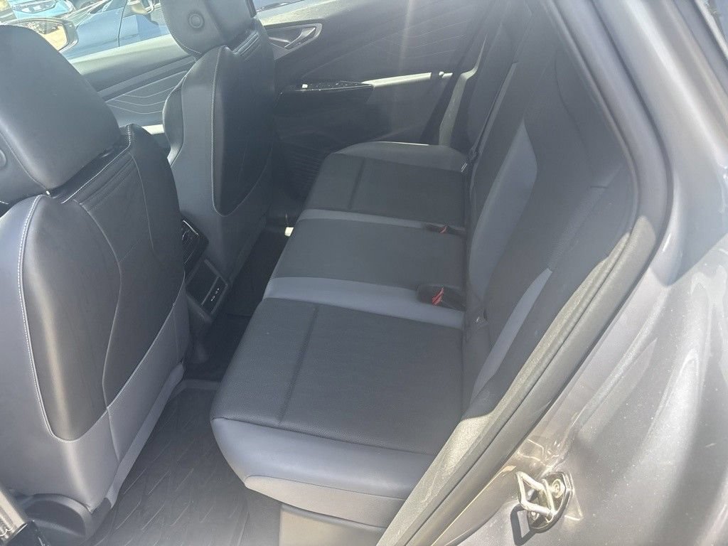 Used 2023 Volkswagen ID.4 Pro S RWD image 10