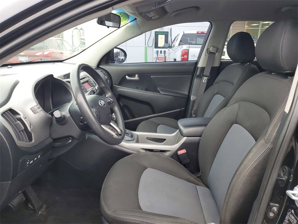 Used 2016 Kia Sportage LX image 6
