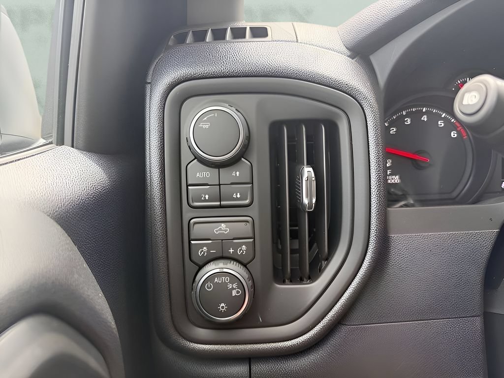New 2026 Chevrolet Silverado 1500 Custom Trail Boss AWD/4WD image 21