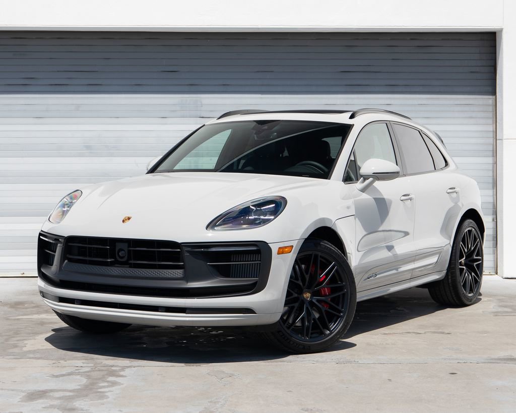 New 2026 Porsche Macan GTS AWD/4WD image 1