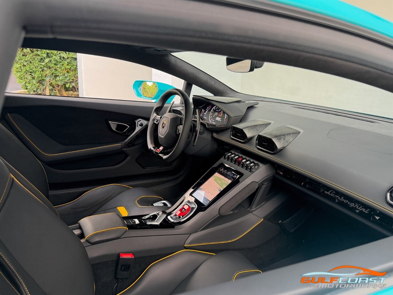 Used 2021 Lamborghini Huracan EVO RWD image 27