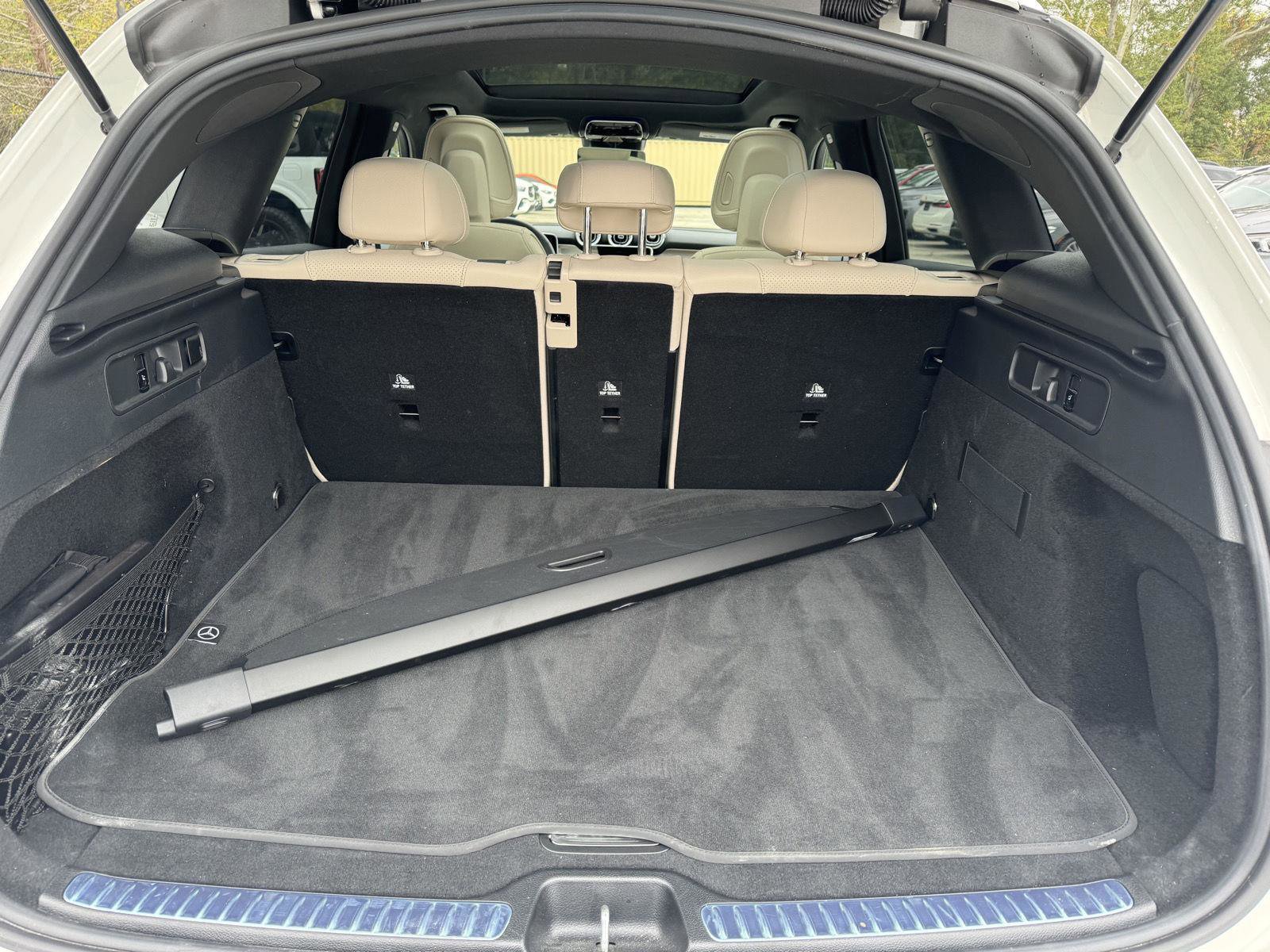 Certified 2025 Mercedes-Benz GLC 300 image 25