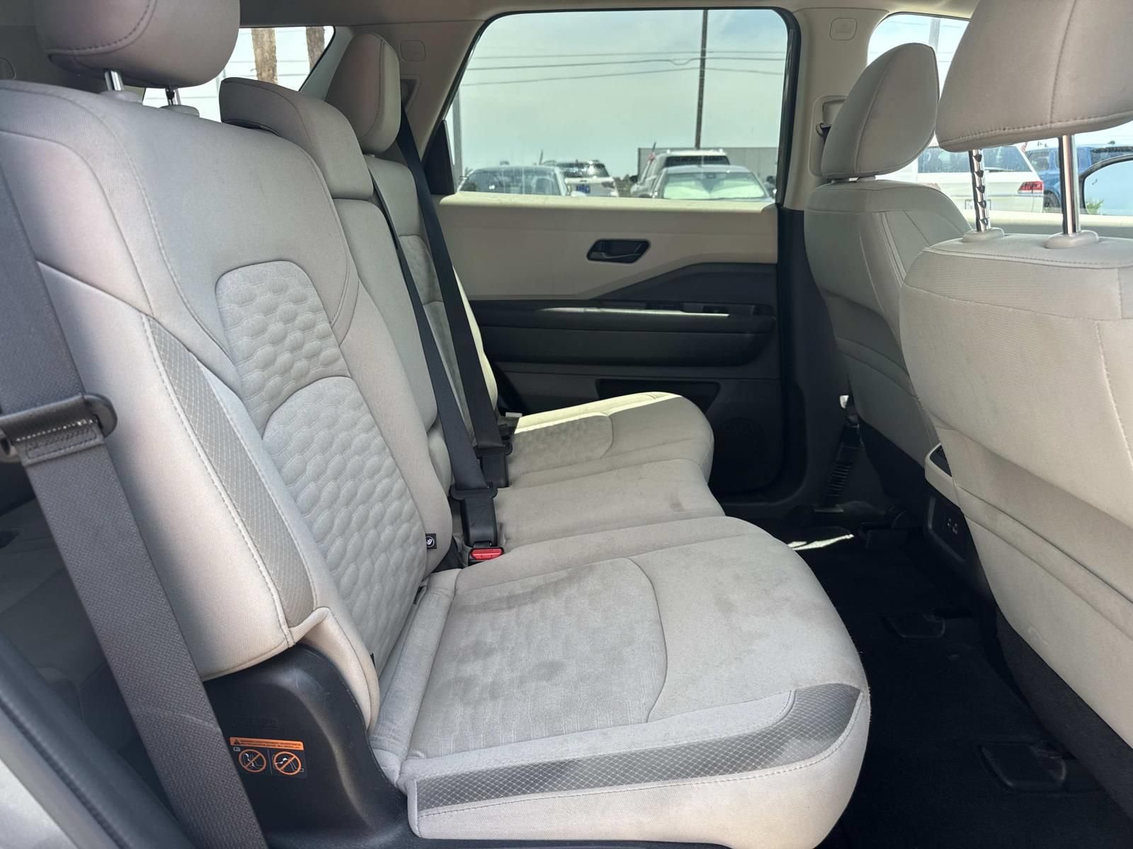 Used 2024 Nissan Pathfinder SV FWD image 10