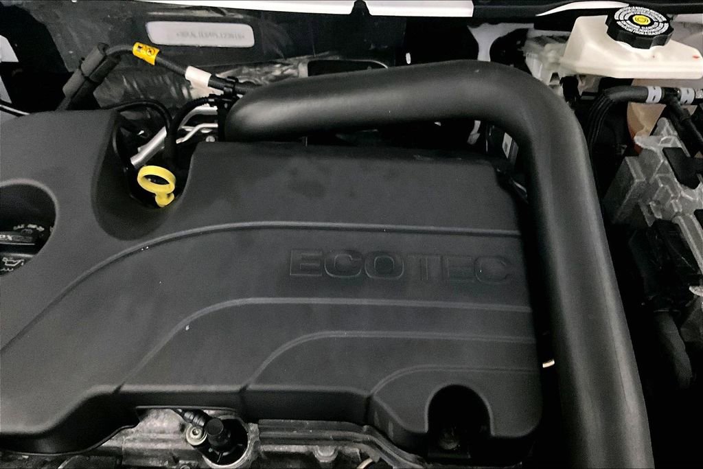 Used 2023 GMC Terrain SLE w/ Driver Convenience Package image 30