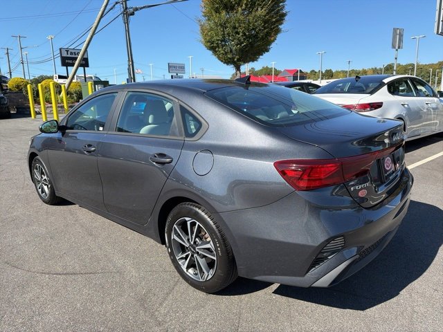 Used 2023 Kia Forte LXS image 5