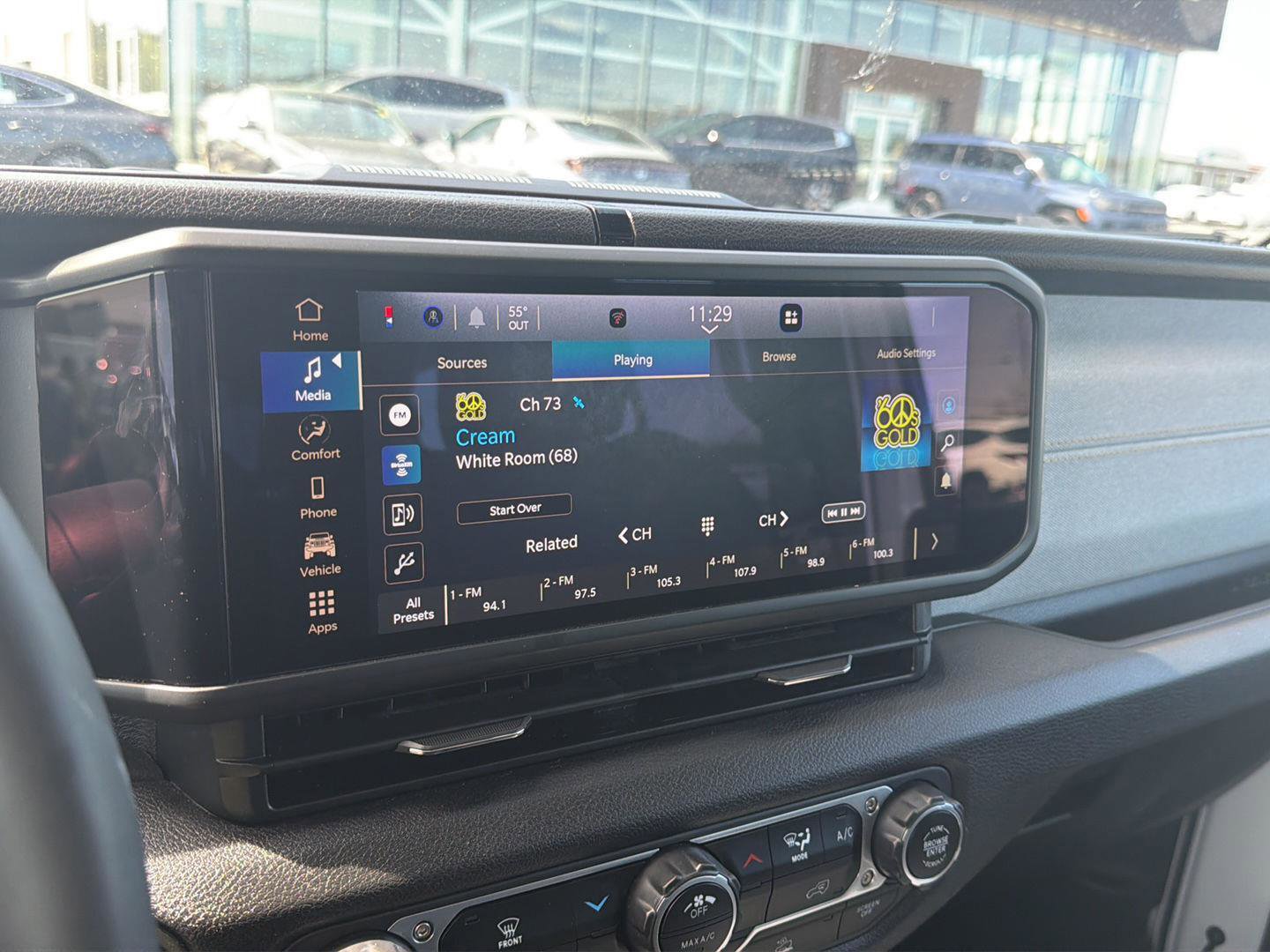 Used 2024 Jeep Wrangler Sport S image 11