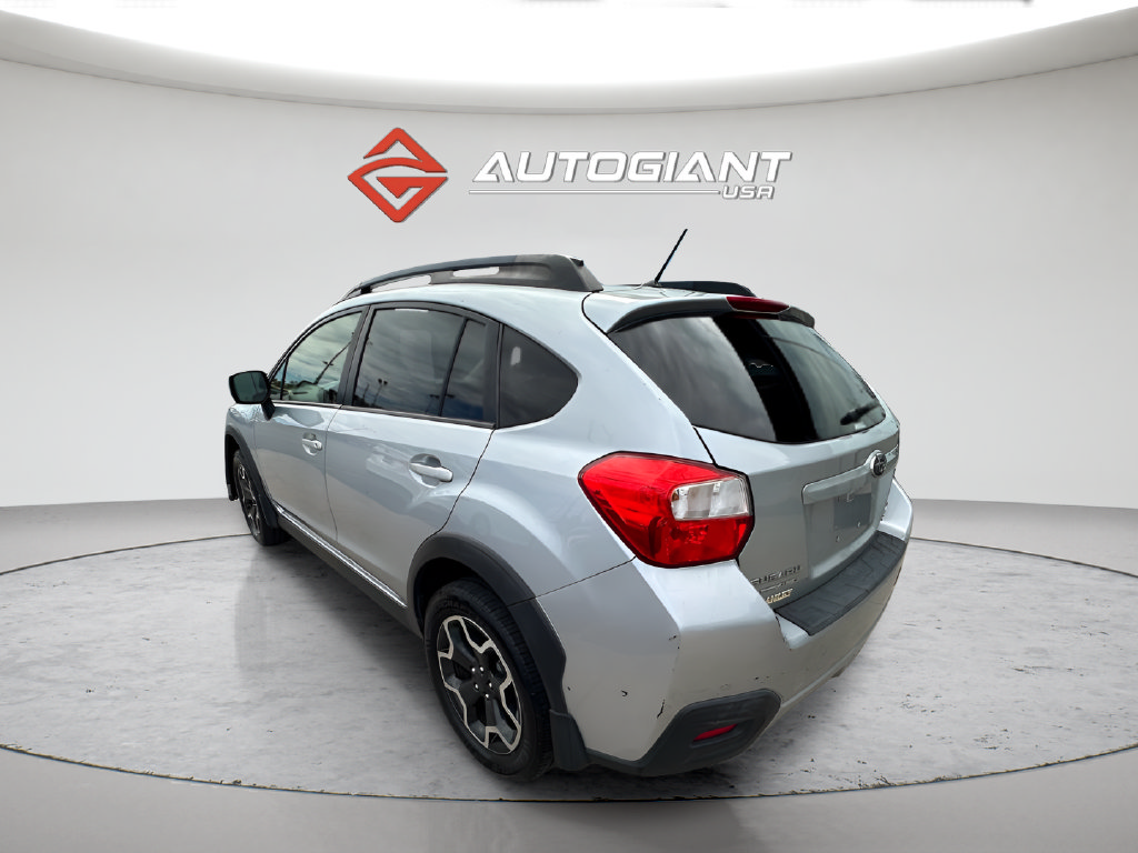 Used 2013 Subaru Crosstrek 2.0i Premium w/ Popular Pkg 1 AWD/4WD image 2
