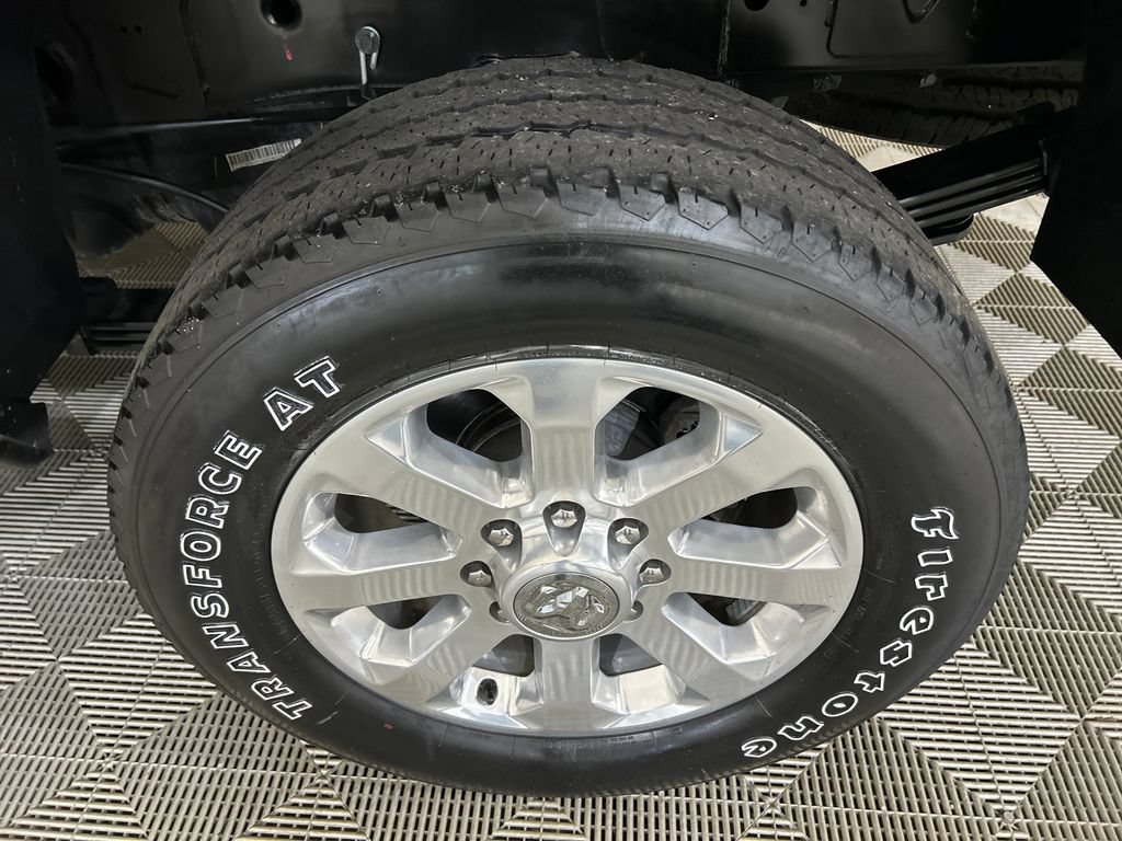 Used 2023 RAM 3500 Laramie AWD/4WD image 11