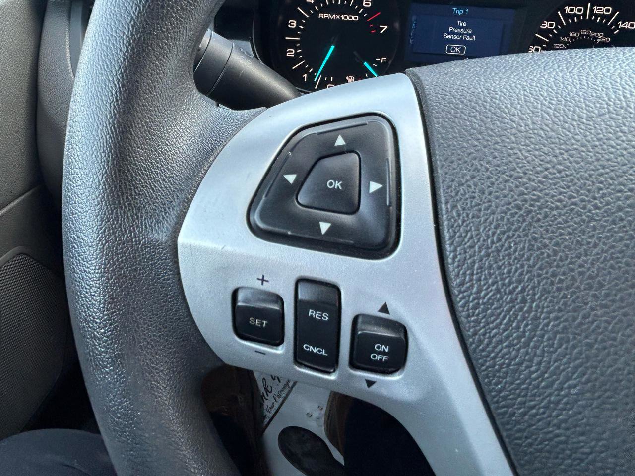 Used 2011 Ford Edge SE w/ 101A Rapid Spec Order Code AWD/4WD image 18