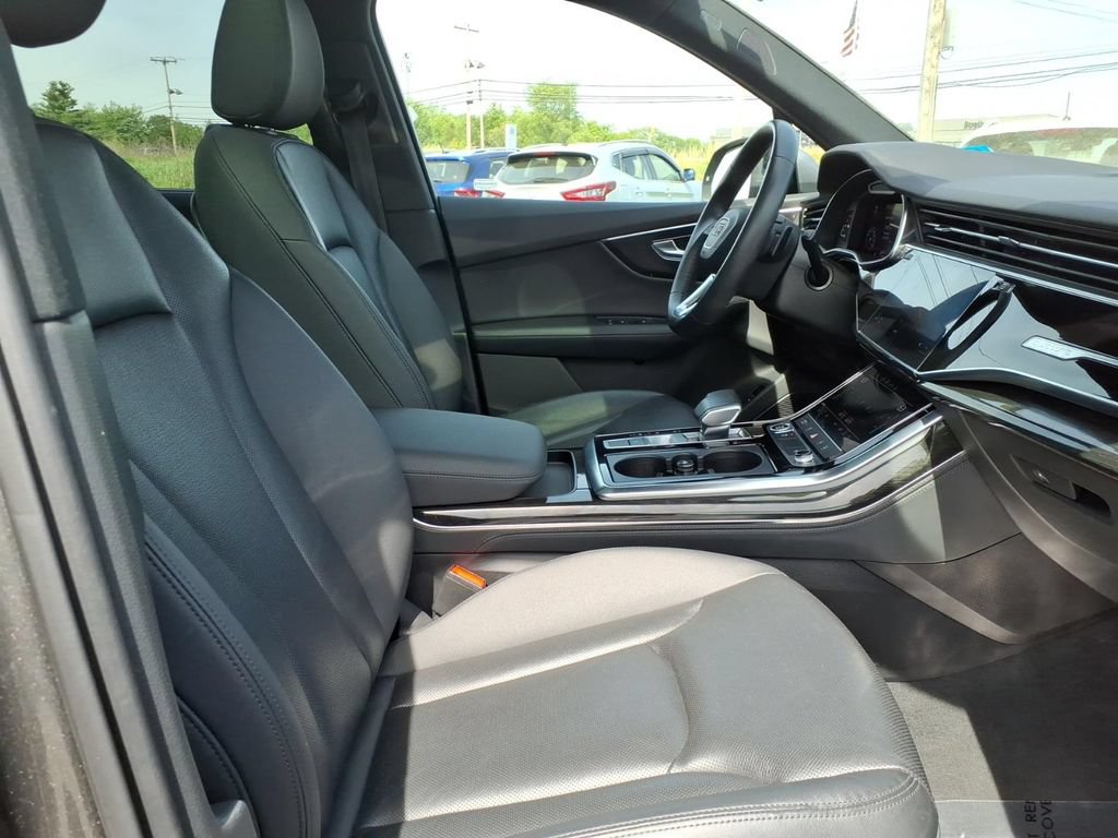 Used 2021 Audi Q7 3.0T Premium Plus w/ Executive Package AWD/4WD image 10